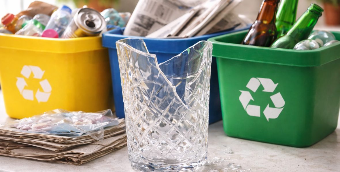 Kur mesti įskilusią krištolinę vazą? Klysta beveik 7 iš 10 gyventojų